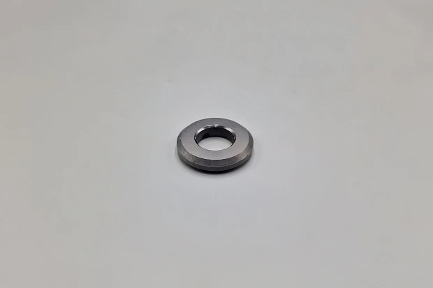 Седло шарика нижнего клапана поршневого насоса окрасочного аппарата TL-R650 [TL-244571]
